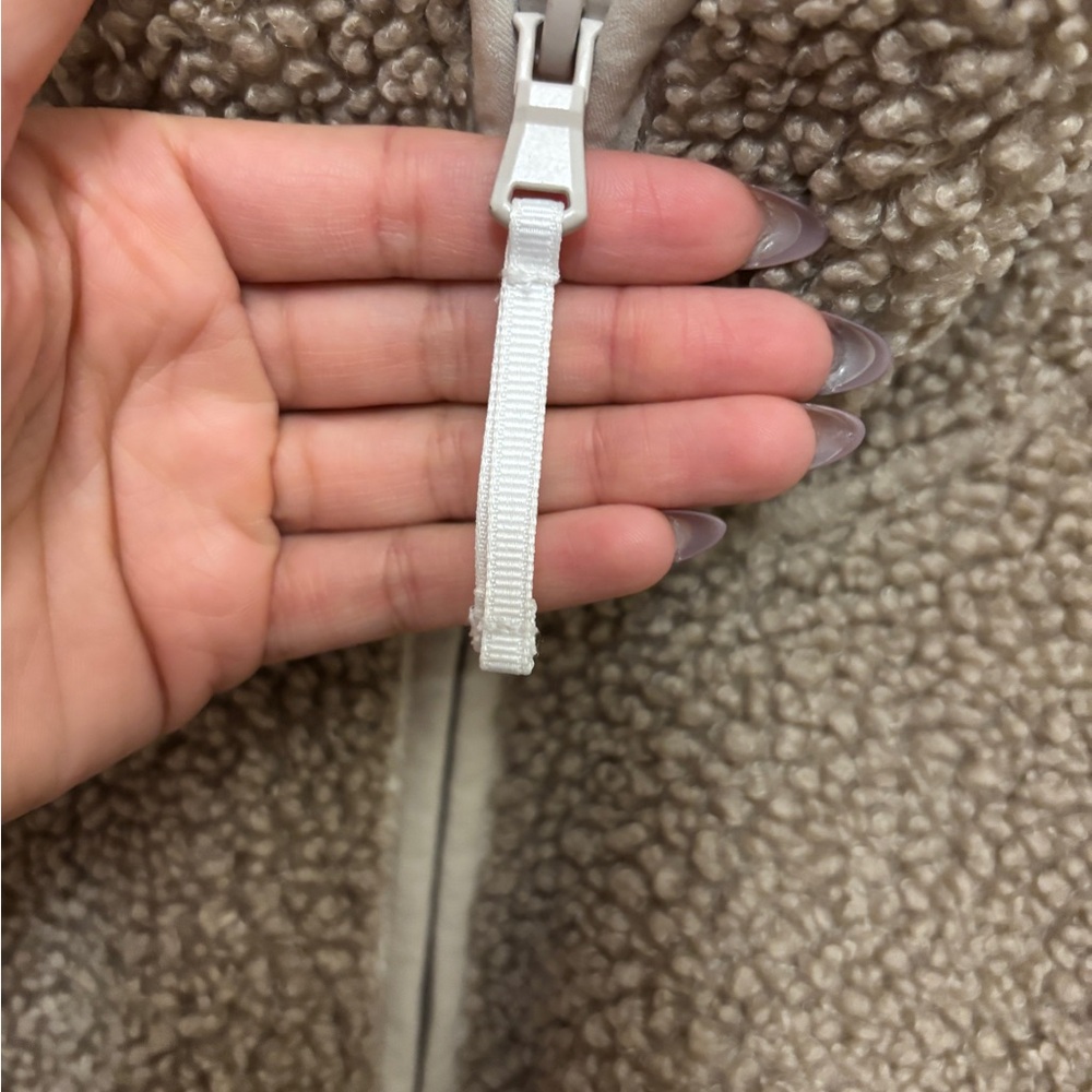 Old Navy Tan Sherpa Hoodie - Picture 5 of 7